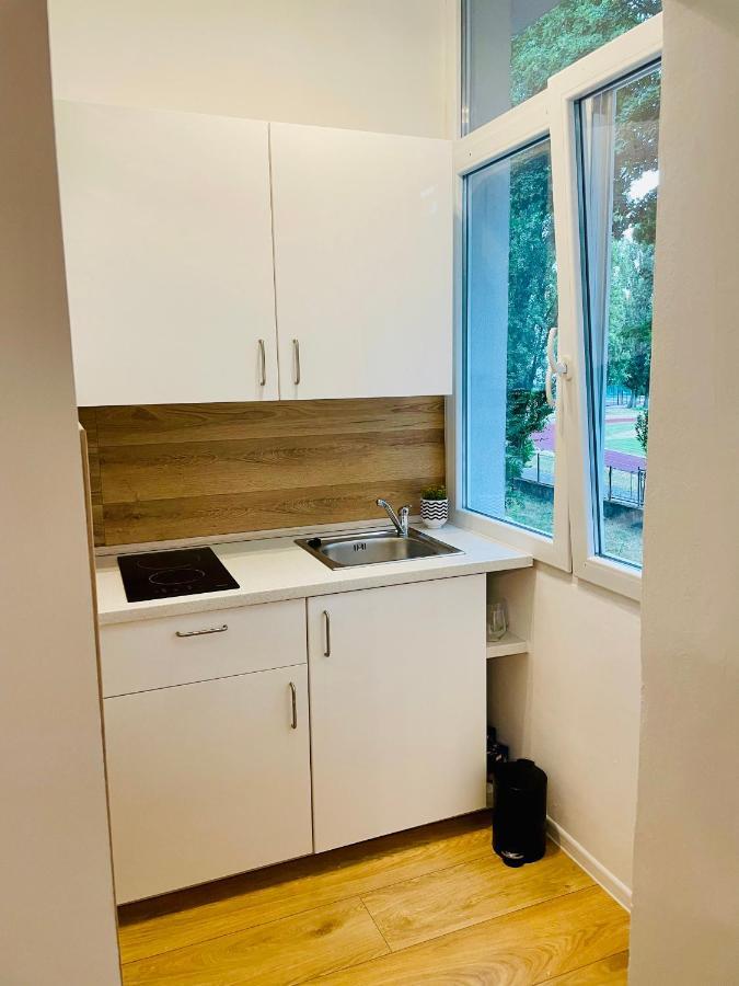 Studio Apartment Dandelion Bratislava Exteriör bild